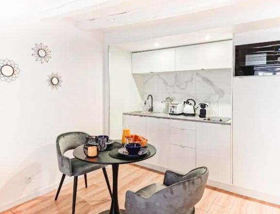 Majord'Home Spa 4*-L'Elegance-Balneo Vieille Ville Annecy Eksteriør billede